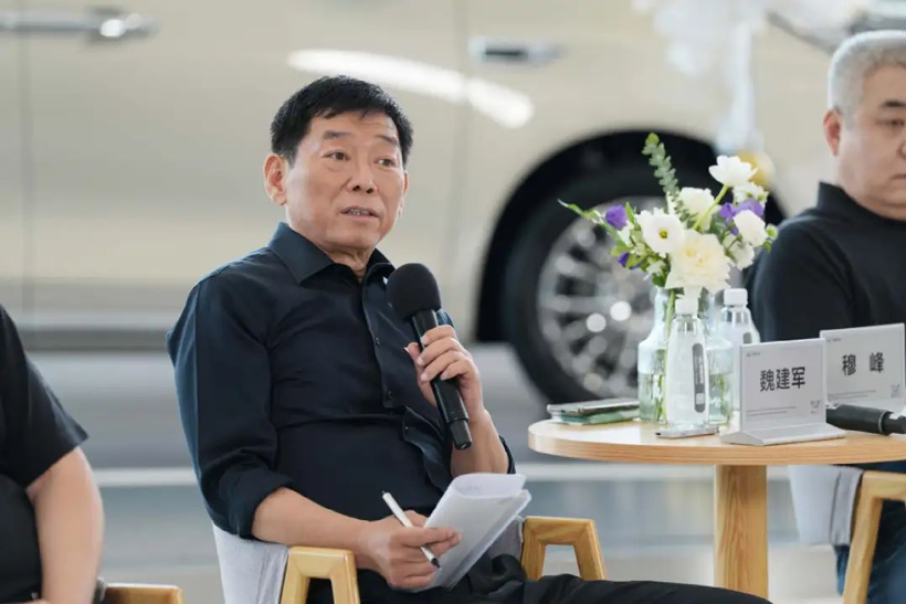 比亚迪不拉踩，长城接地气，吉利痛批设计，三大车企的终局思考