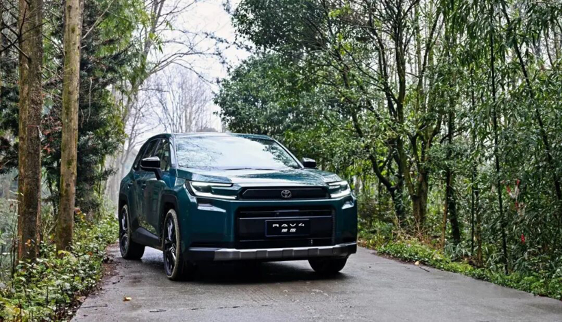 3月SUV排行：YU7跌出前十，深蓝S05杀入前五，理想i6成新耐黑王