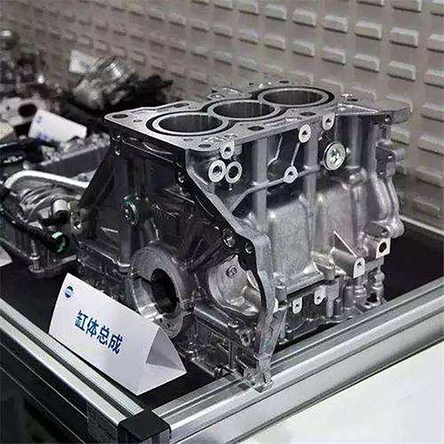 三缸发动机彻底被抛弃，吉利、通用偷换回四缸机，释放什么信号？