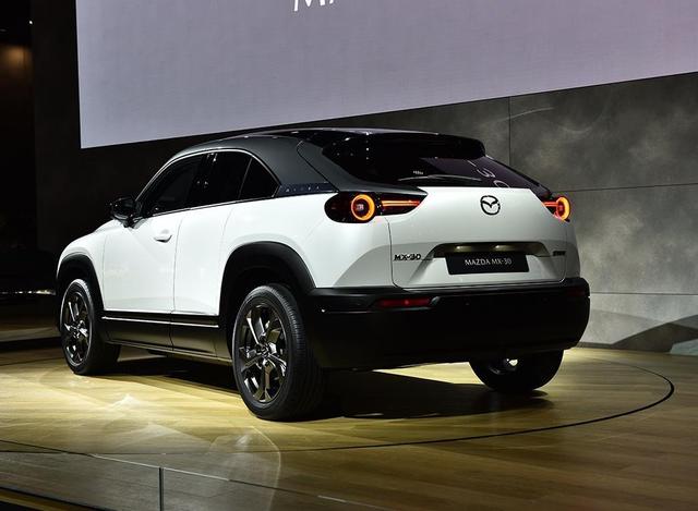 马自达首款电动车公布英国预售价,高配约24万