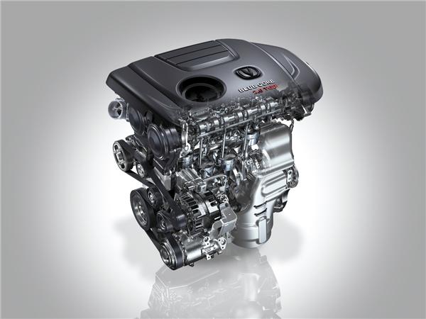 长安CS95搭载中国最强蓝鲸2.0TGDI