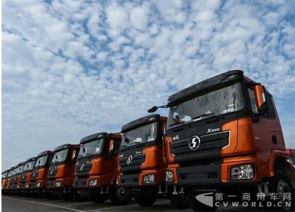 陕汽11月要产1.3万辆 重卡市场或暴增90%！
