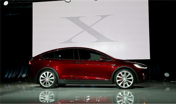 美国10月最畅销电动汽车 Model S 皇冠被摘