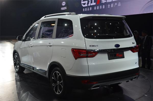 全面优于宝骏730 开瑞K60七座SUV5.88万起售