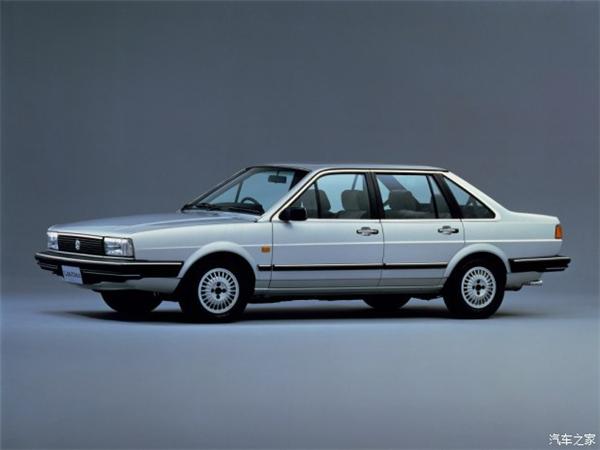 曾经的大众旗舰老桑塔纳