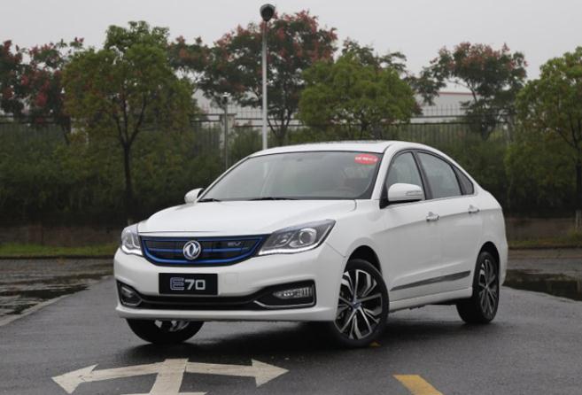 大量的新能源車型如雨後春筍般的陸續推出,其中東風風神也順勢向市場