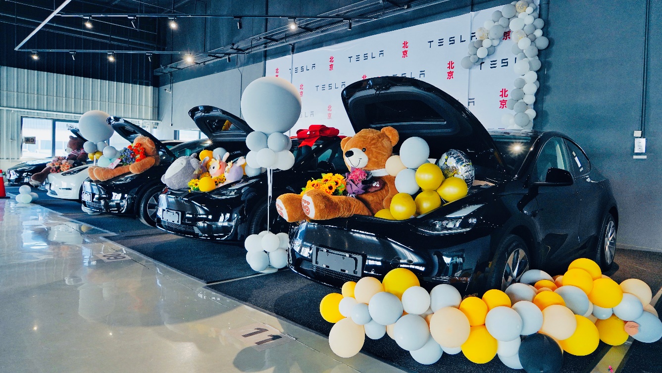 特斯拉，Model Y，特斯拉,Model Y