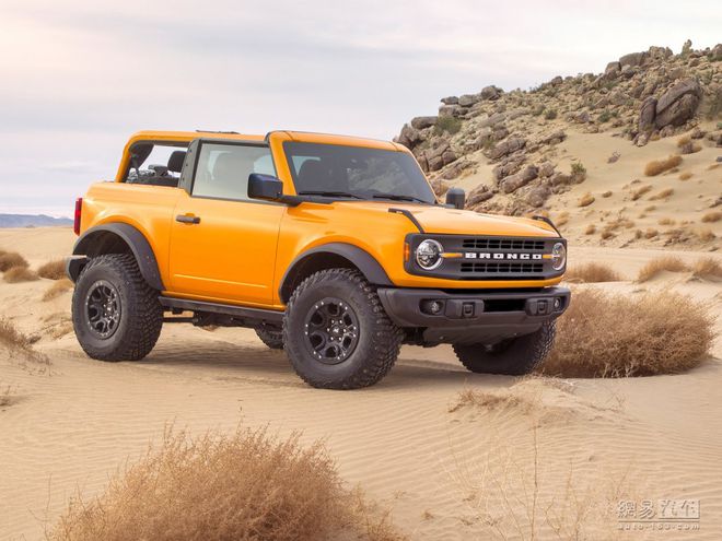 福特Bronco Raptor预告图发布 将2022年首发