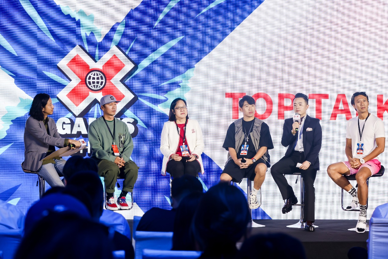 X GAMES CHINA 2021滑雪巡回赛发布会暨签约仪式举行 红旗成赛事首席官方合作伙伴及官方指定用车