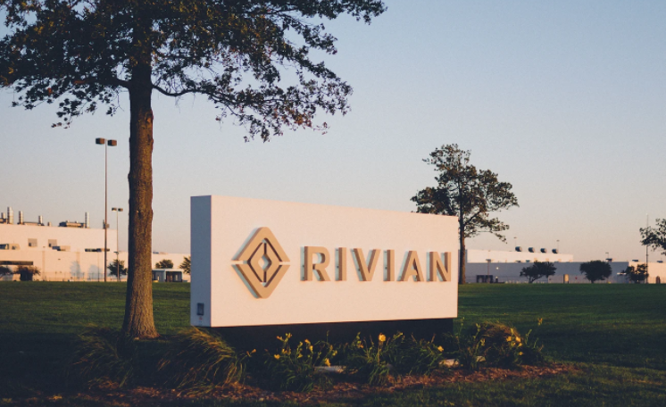 Rivian Q3净亏损12.3亿美元，年度生产目标难实现