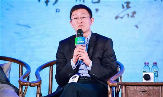 左手轻客右手皮卡，大通喜提开门红
