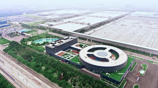 奔驰提速数字化转型 张焱:服务客户 精准触达