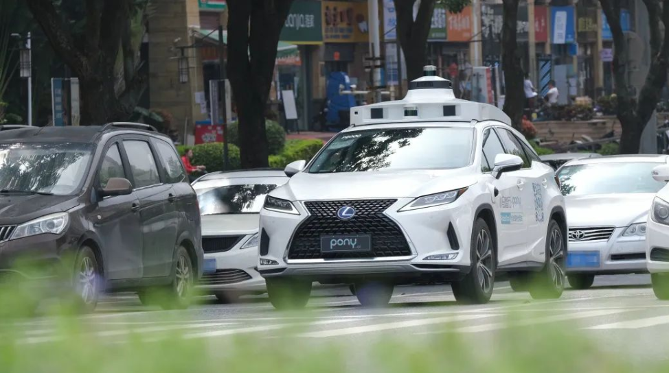 小马智行获Robotaxi经营许可，按广州出租车标准收费