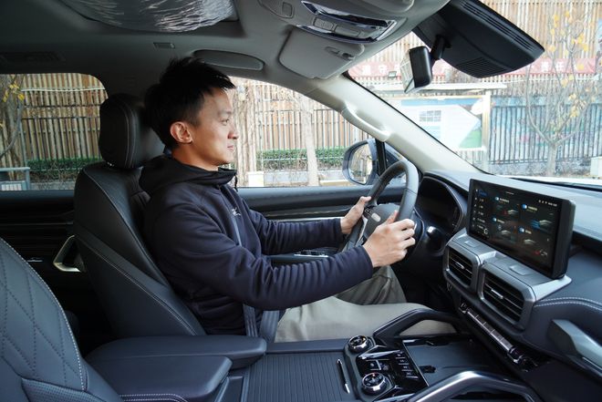 上汽大通MAXUS领地将21日上市 中大型硬派SUV
