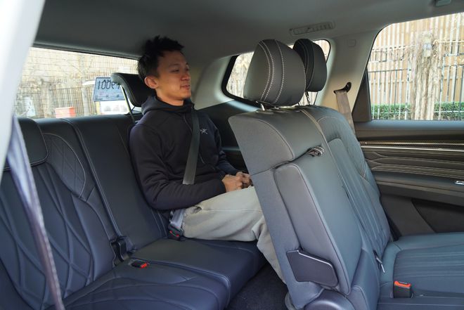 上汽大通MAXUS领地将21日上市 中大型硬派SUV