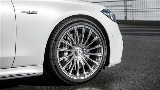 搭V8插混动力 AMG S63 E Performance亮相