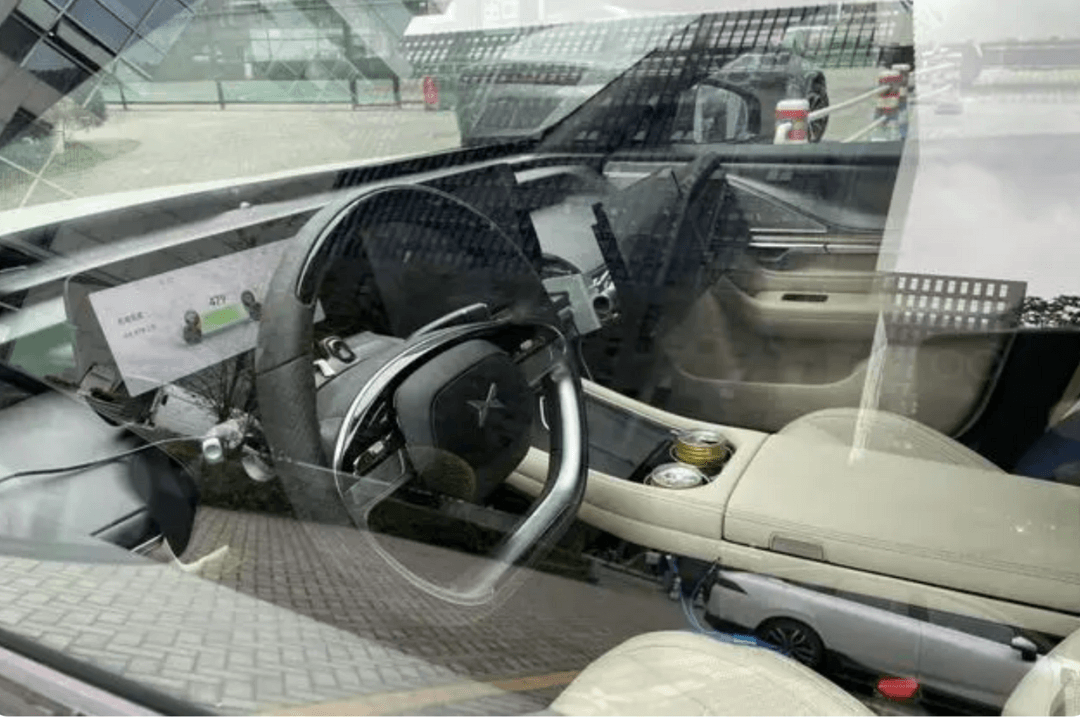 全新小鹏P7谍照曝光，预计搭载激光雷达和G9同款方向盘