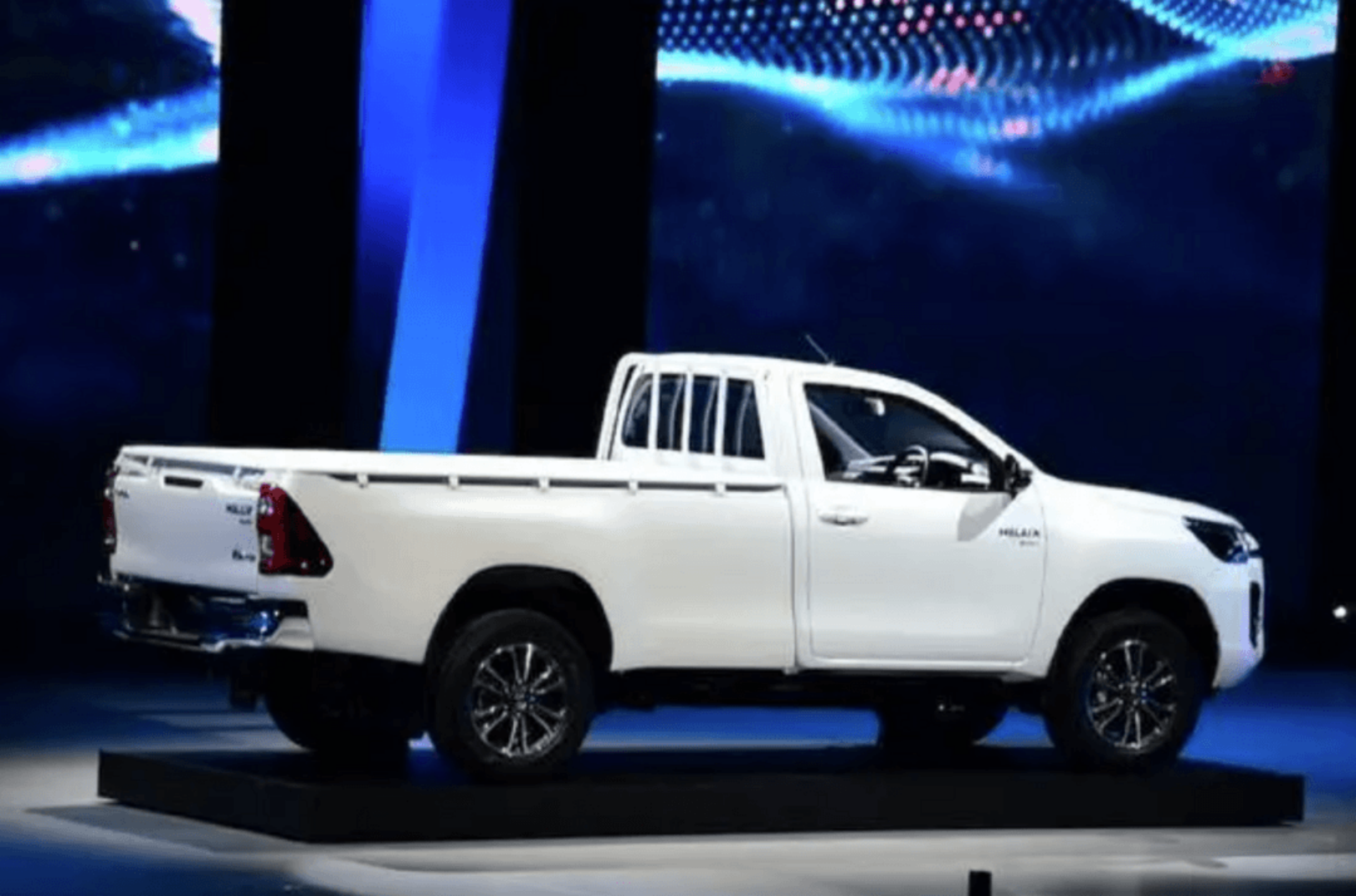 丰田推出纯电皮卡HILUX EV，预计明年在泰国量产