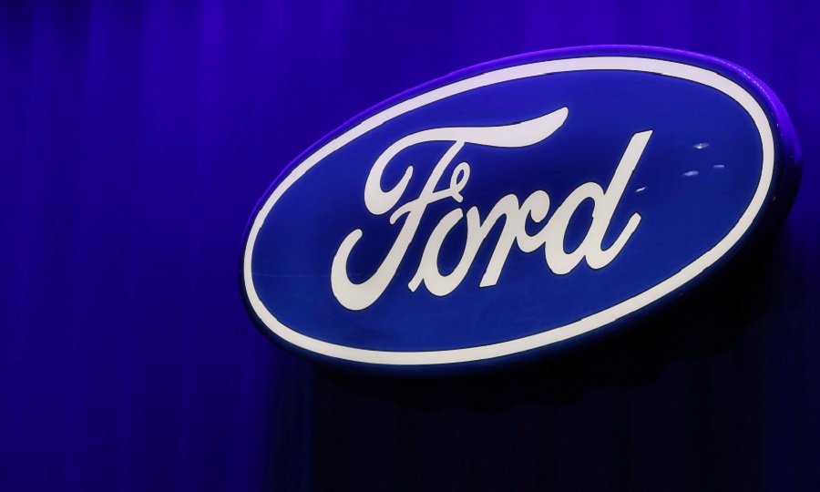 Ford badge web.jpg