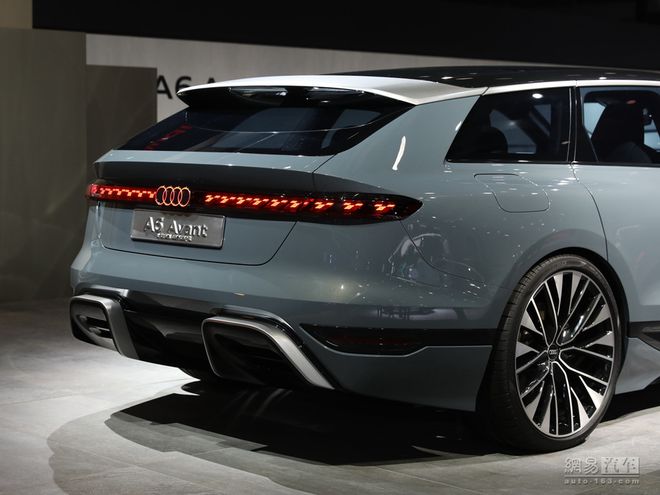 奥迪A6 Avant e-tron亮相 纯电旅行车将国产