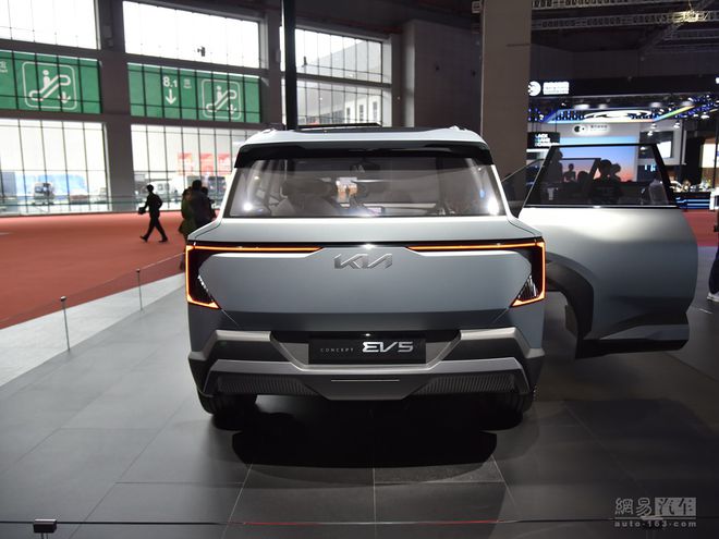 起亚成都车展阵容 EV6上市/EV5同步预售