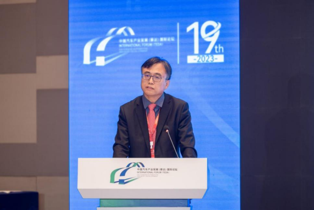 2023泰达论坛｜肖佐楠：RISC-V CPU发展与汽车产业变革不期而遇