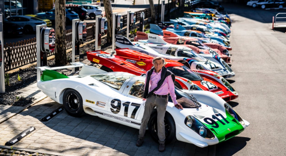保时捷917 PA SPYDER 搭载800马力以上的16缸发动机