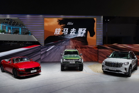 国产福特烈马上市 全新福特Mustang敞篷运动版中国首秀