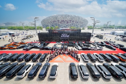 国产福特烈马上市 全新福特Mustang敞篷运动版中国首秀