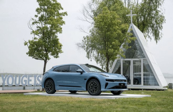 2025款极氪001/极氪007上市 售价20.99万元起