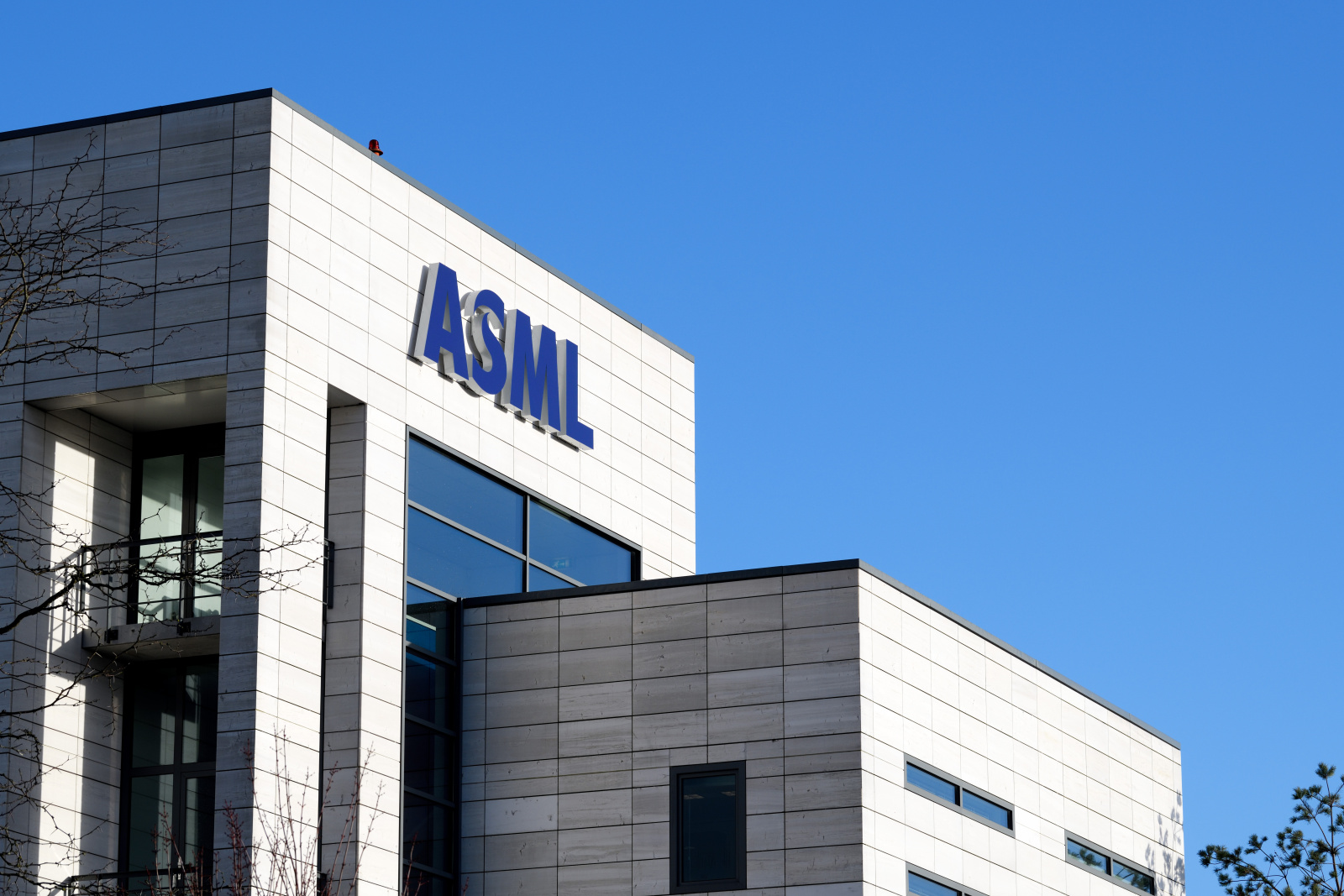 BvOF 2018_0117_AJY - ASML logo.jpg