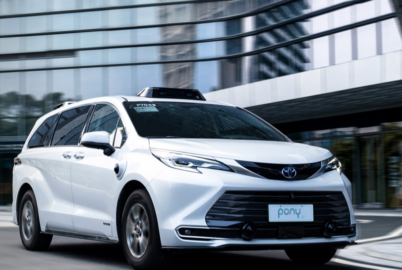小智一周要闻｜曝特斯拉尚未开始Robotaxi“关键测试”；具身智能机器人公司魔法原子再获数亿融资