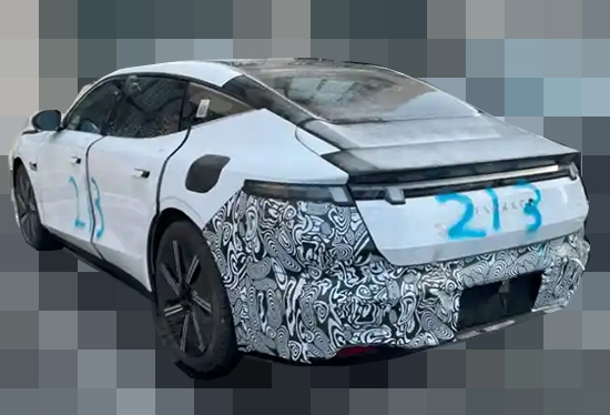 再添新车型 领克Z10插混版路试谍照曝光