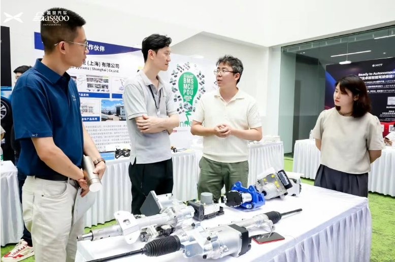 圆满落幕 | 2025走进小鹏 新技术展示交流会