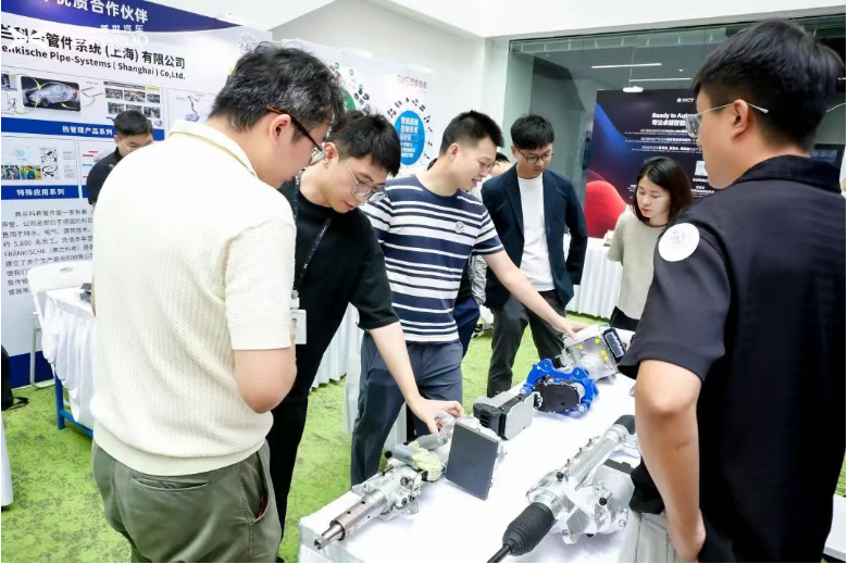 圆满落幕 | 2025走进小鹏 新技术展示交流会