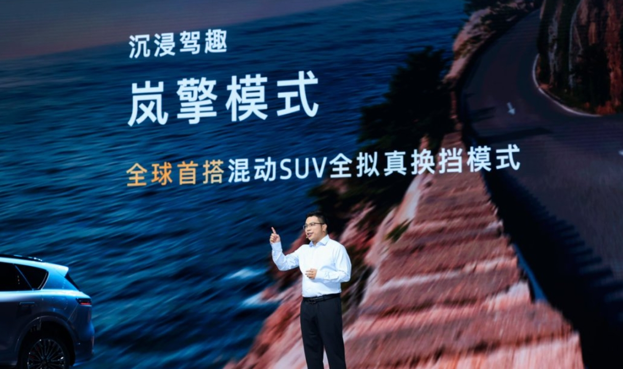 大厂，要进场“收割”了？