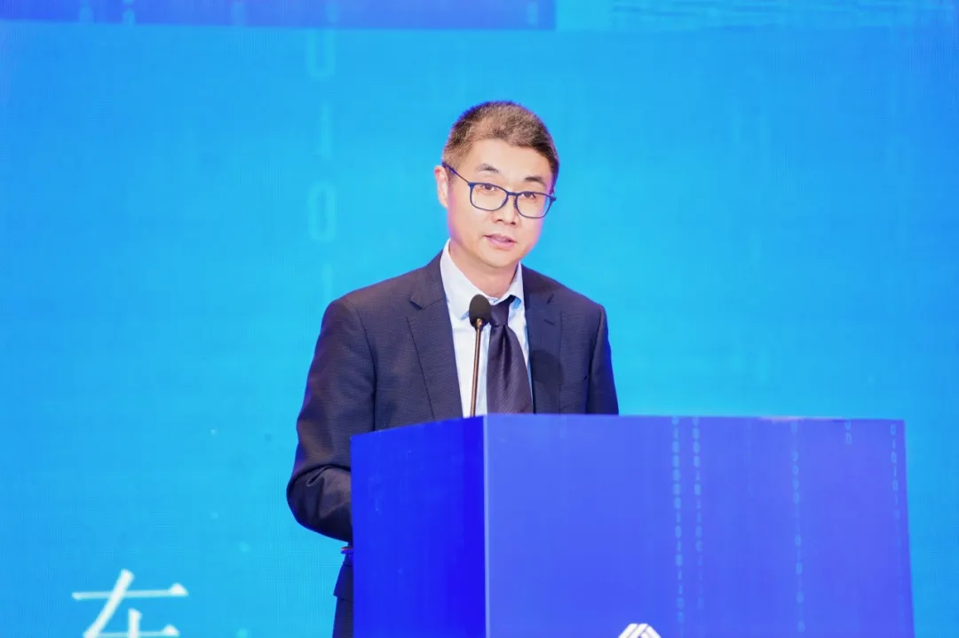 新汽车 新安徽丨安徽省新能源及智能网联汽车产业发展协会成立大会暨“新汽车 新安徽”2025智能网联汽车产业发展论坛成功召开