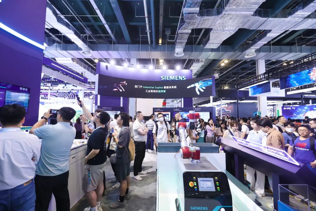 AI，如何赋能千行百业？