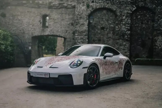 顶级漆面工艺 911 GT3 Touring卢森堡定制版