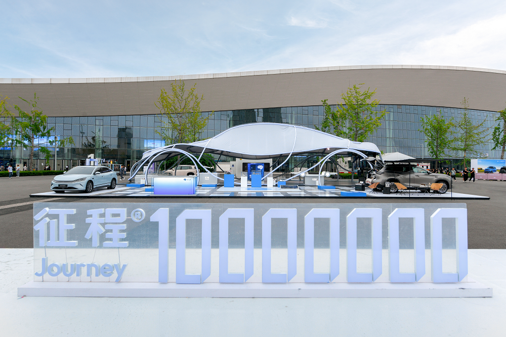 国产车载智能芯片首个千万里程碑达成，地平线征程量产突破1000万