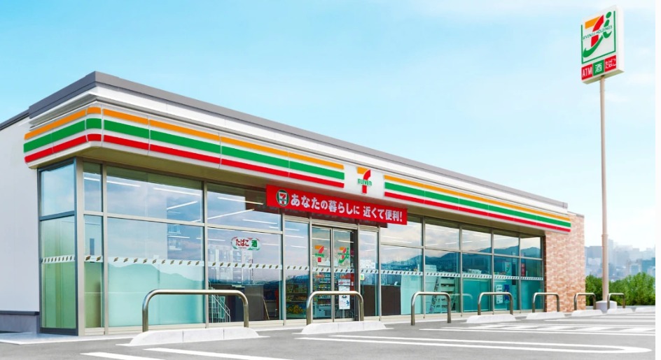 7-11引入工作机器人，日本正成为具身智能商业化“试验场”？