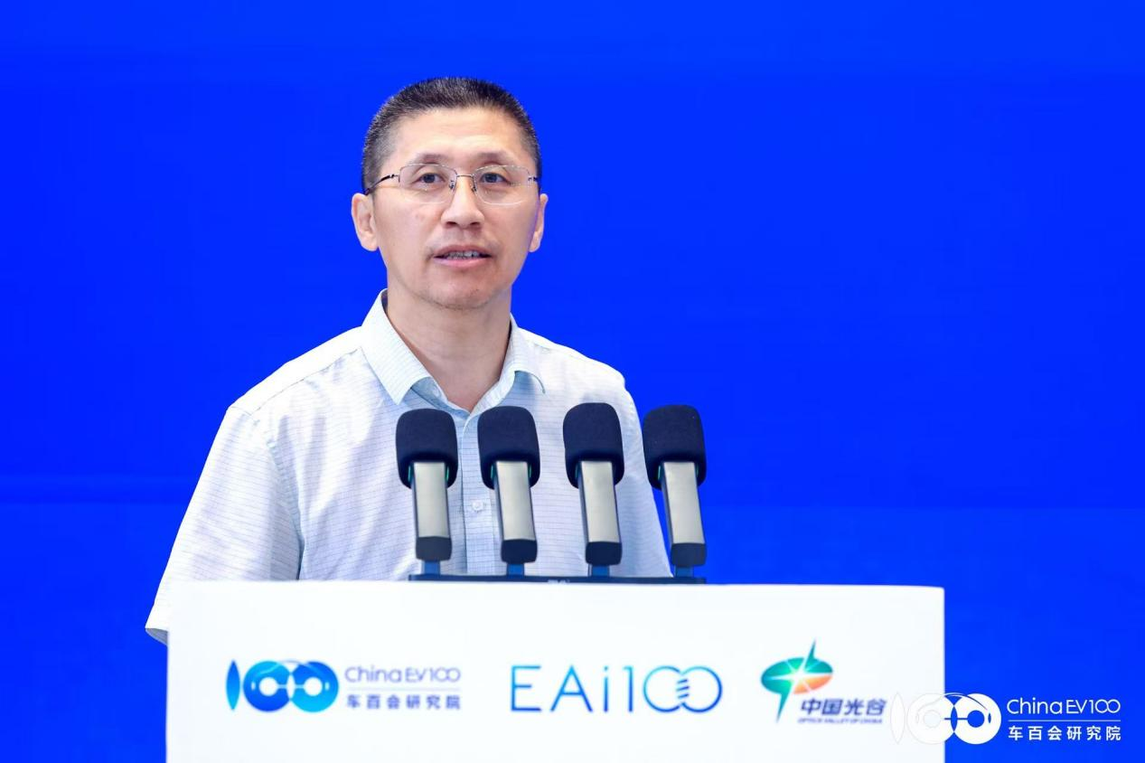 聚合智能产业发展大会（2025）在光谷成功举办，聚合“三大件”成产业新焦点