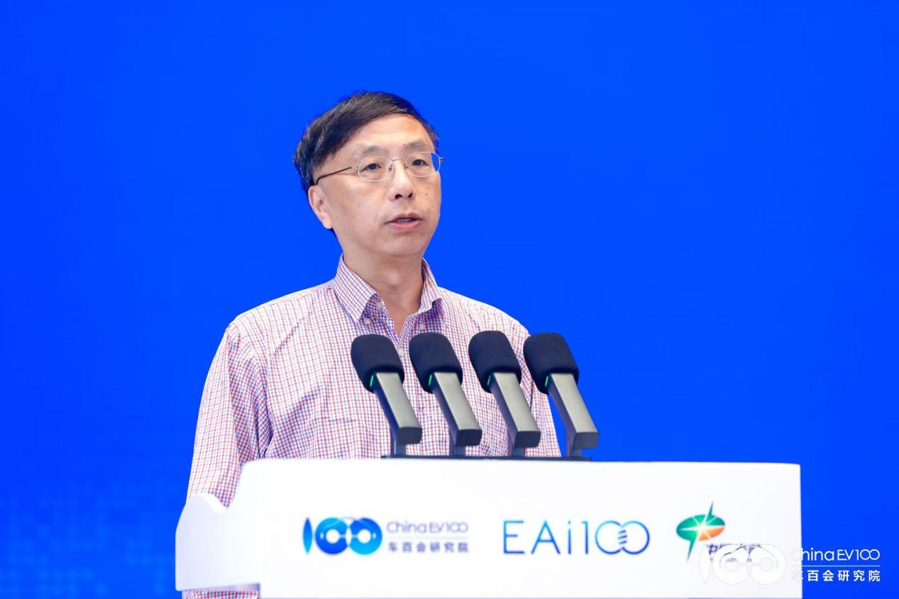 聚合智能产业发展大会（2025）在光谷成功举办，聚合“三大件”成产业新焦点