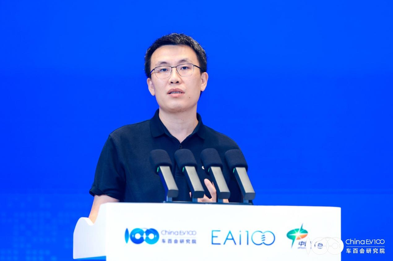 聚合智能产业发展大会（2025）在光谷成功举办，聚合“三大件”成产业新焦点