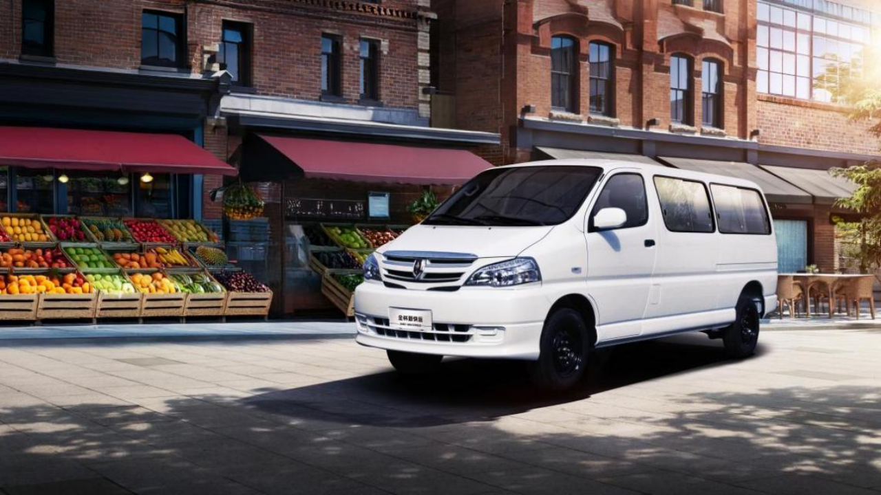 金杯重磅发布五款新车,计划五年内海外总销量突破20万