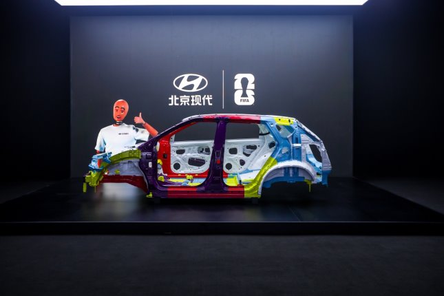 指导价11.98-14.98万 北京现代EO羿欧上市