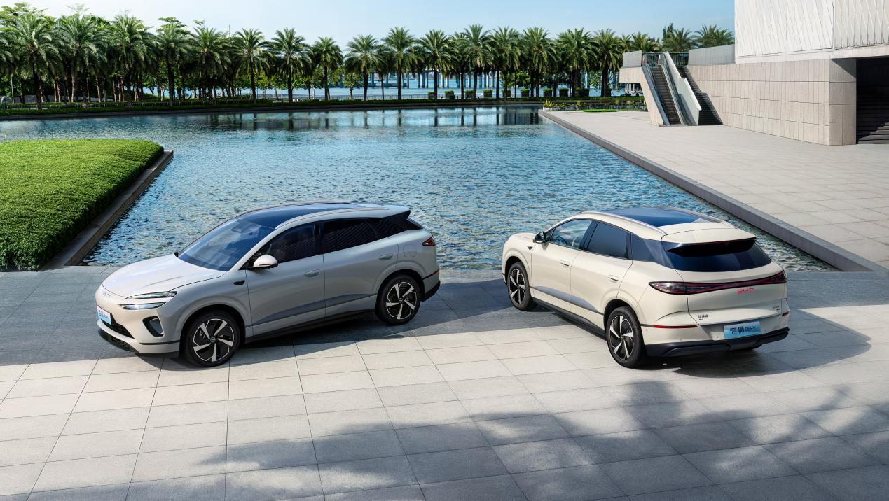 比亚迪海狮06十万辆下线