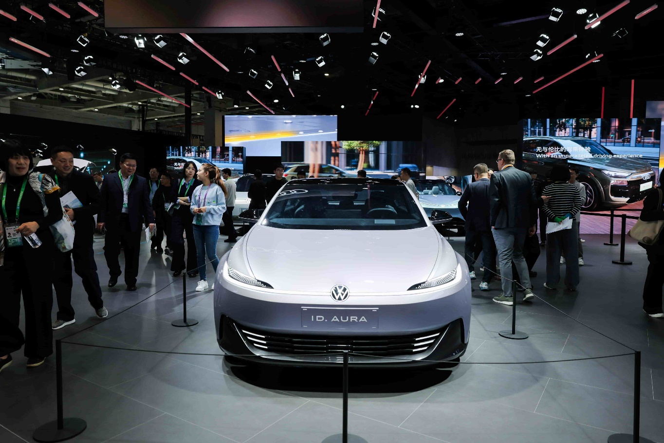 再赴进博之约|大众汽车集团前沿科技点亮出行未来