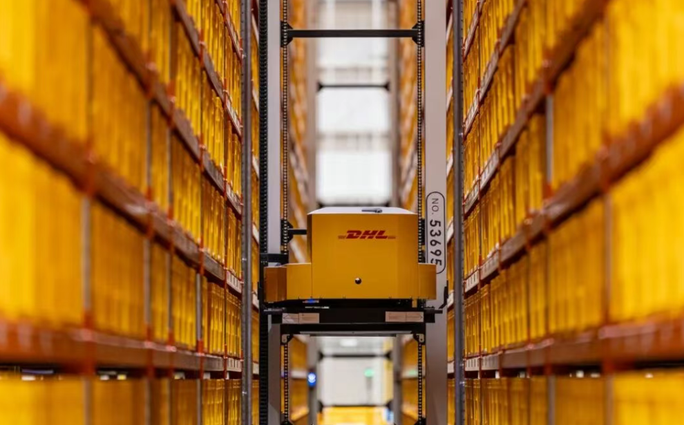 出海 “搞钱”，中国机器人军团卷向全球