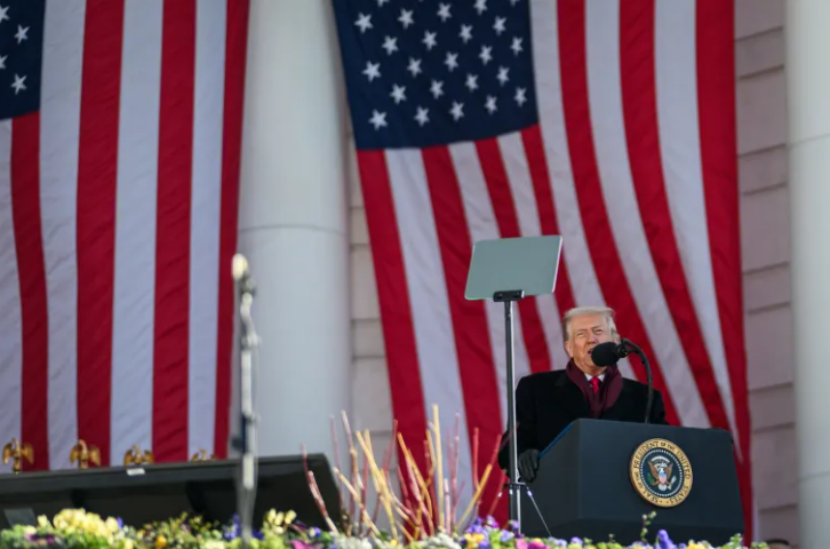 曝特朗普半导体关税计划或推迟实施